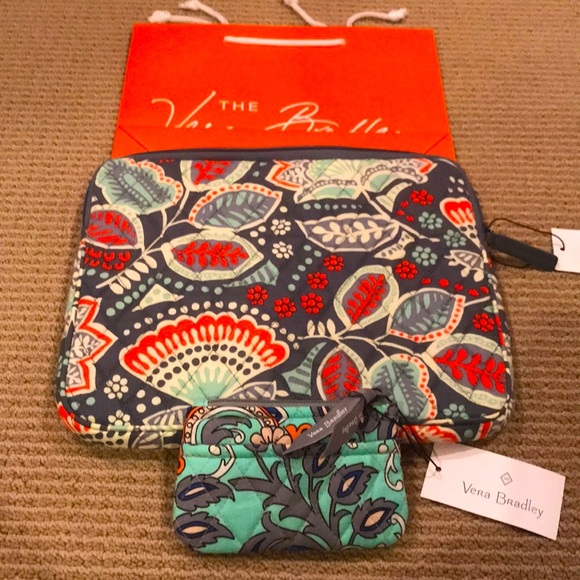 Vera Bradley Accessories - VERA BRADLEY NWT TABLET SLEEVE COIN PURSE (FIRM)